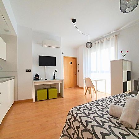 Precioso Estudio Con Piscina Μάλαγα Εξωτερικό φωτογραφία